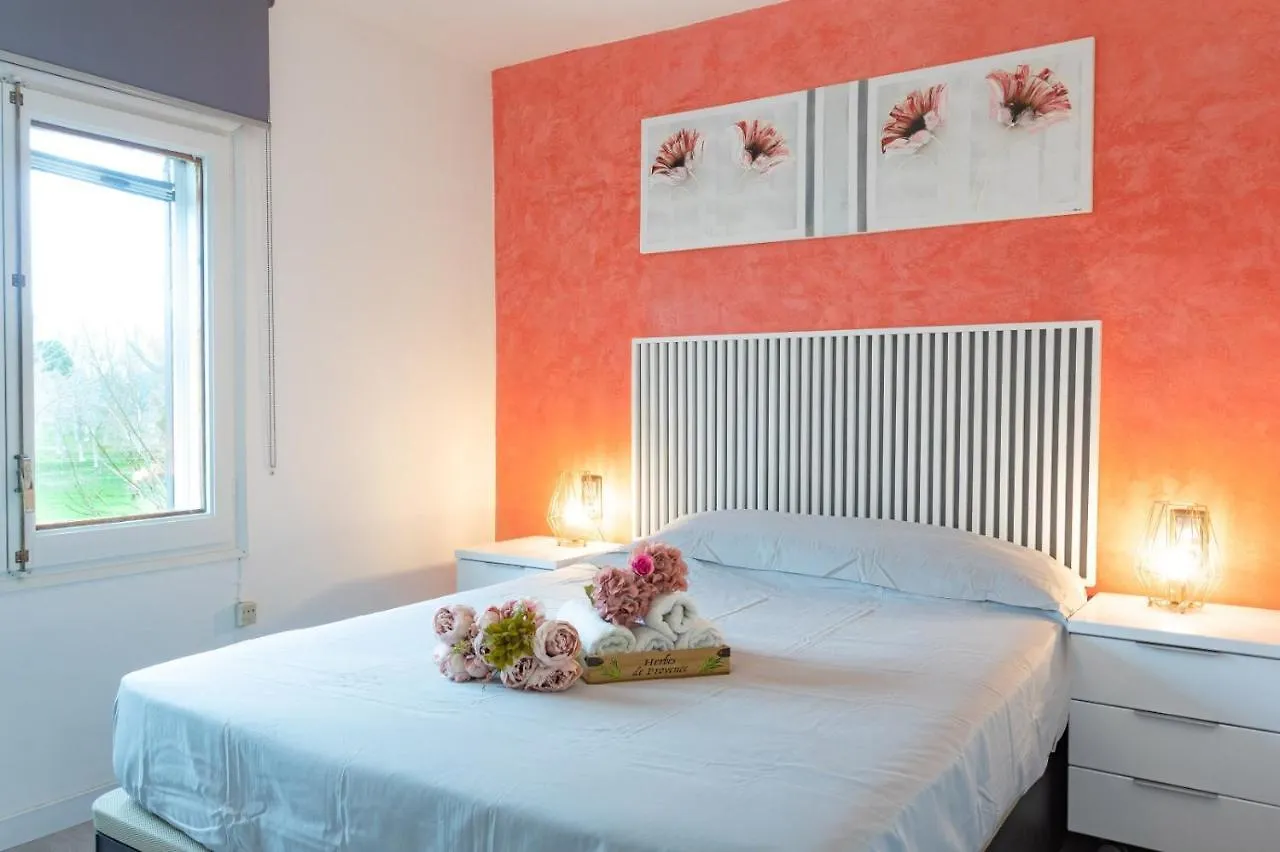 Apartamento Romantico, Acogedor Y Moderno. Ampuriabrava